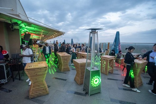 Welcome reception on the rooftop terrace overlooking the National Park